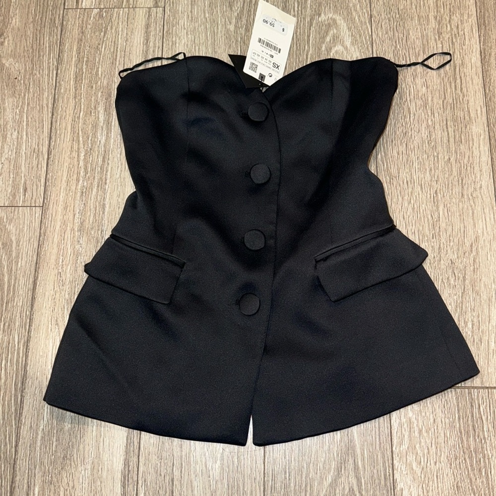 NWT! Beautiful Zara strapless tuxedo style button down silk top, size XS